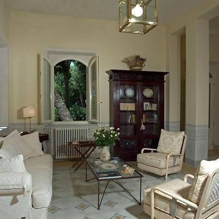 Villa Signori Marina di Pietrasanta Luaran gambar
