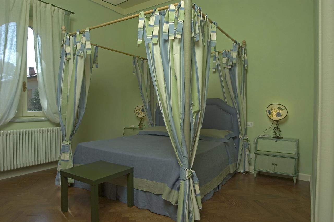 Villa Signori Marina di Pietrasanta Luaran gambar