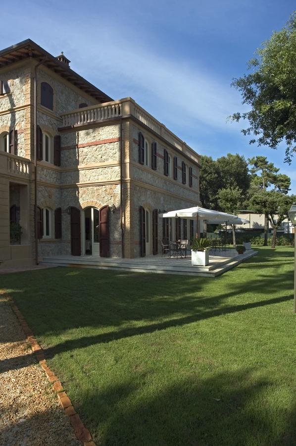 Villa Signori Marina di Pietrasanta Luaran gambar